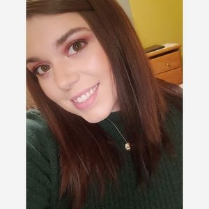 Meet your Posher, Jenna